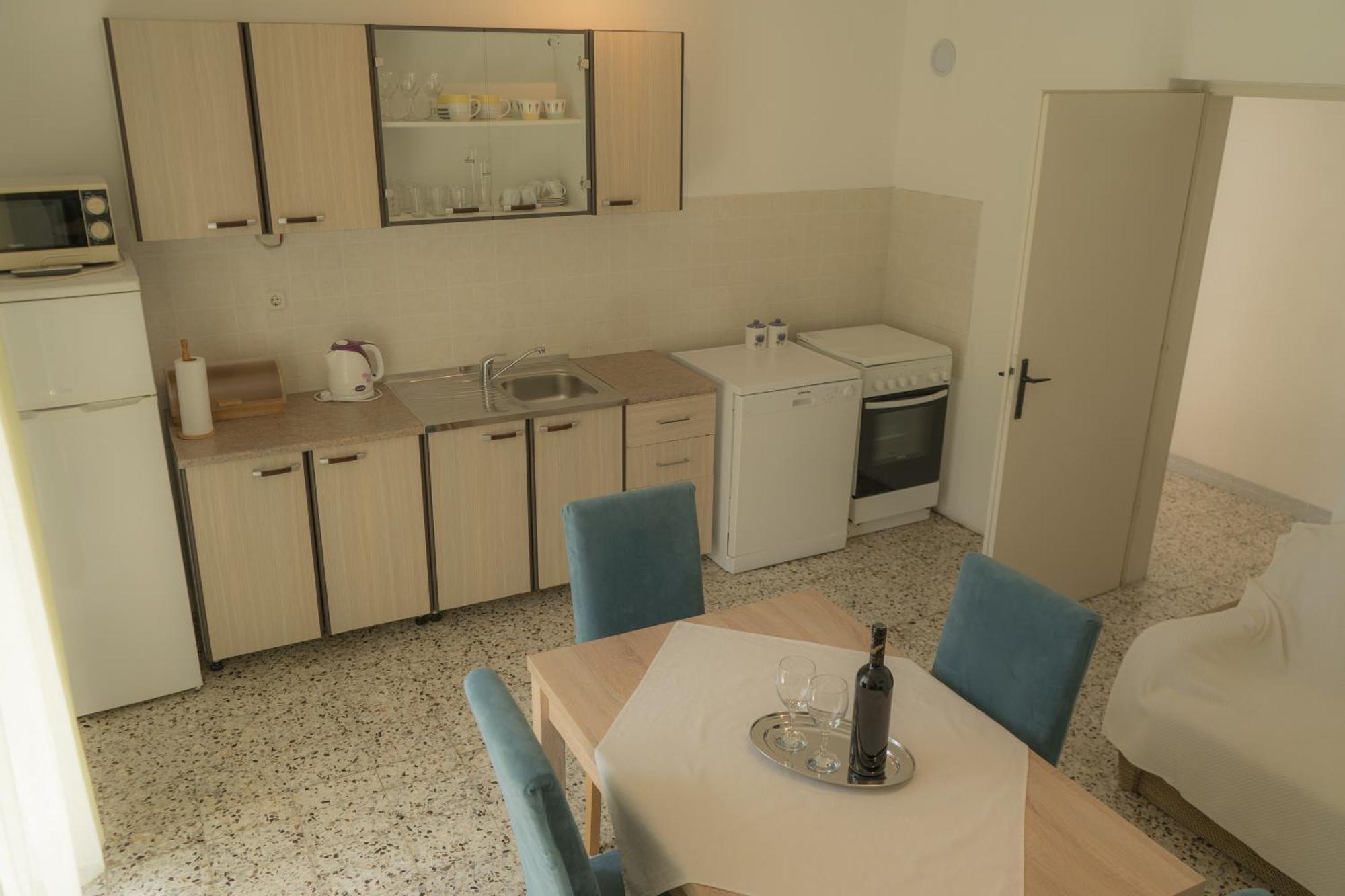 Apartment Gloria Kaštela Eksteriør billede